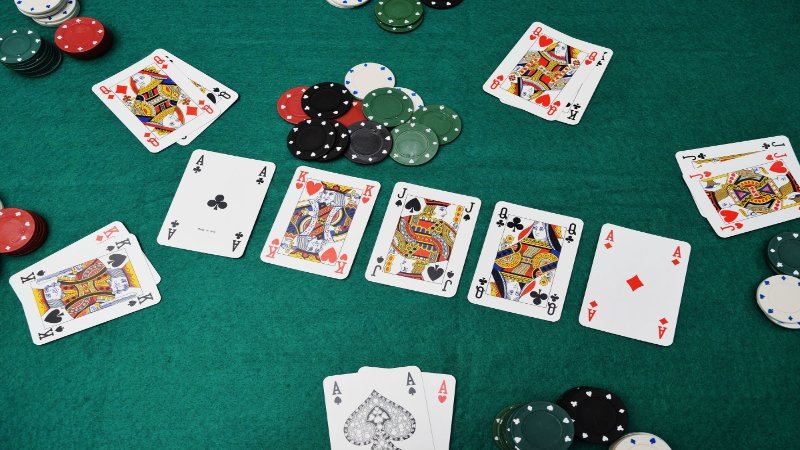 Một số bí quyết chơi game bài king luôn chiến thắng 